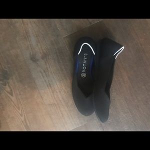 Roth’s captoe Black